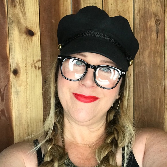 Meet your Posher, Kathleen - Picture 4 of 8